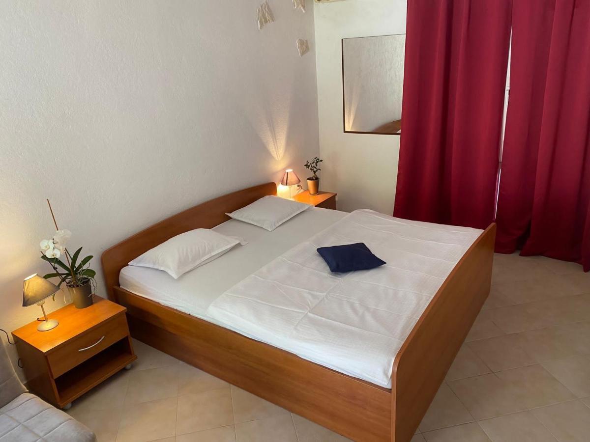 Apartments Tilda Brist Room photo